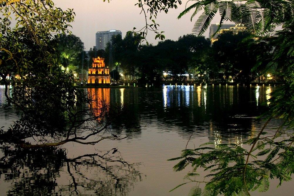 ¿Dónde salir por la noche en Hanoi?