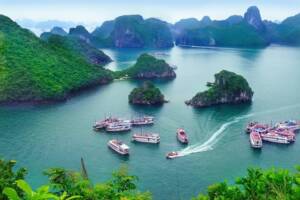 Halong - ¿A dónde vamos en el viaje a Vietnam y Camboya en 15 días, especialistas en viajes a Vietnam