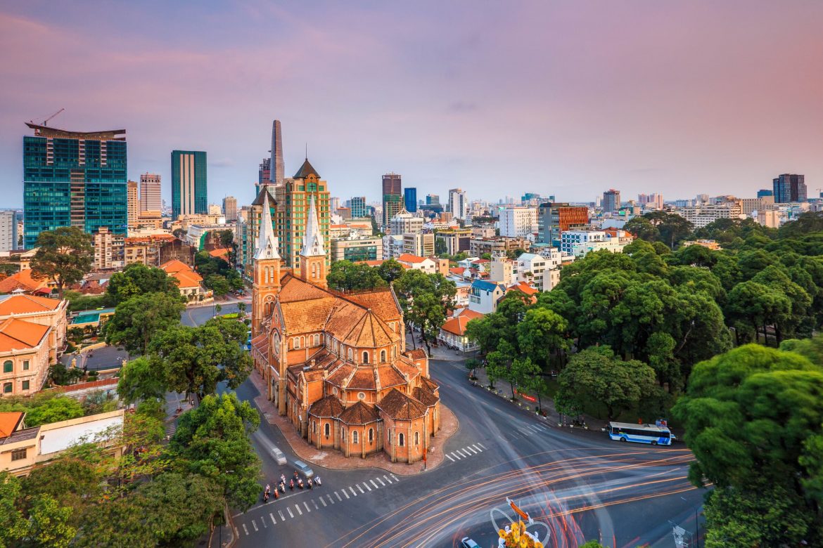 La Basílica de Notre-Dame de Saigon vietnam