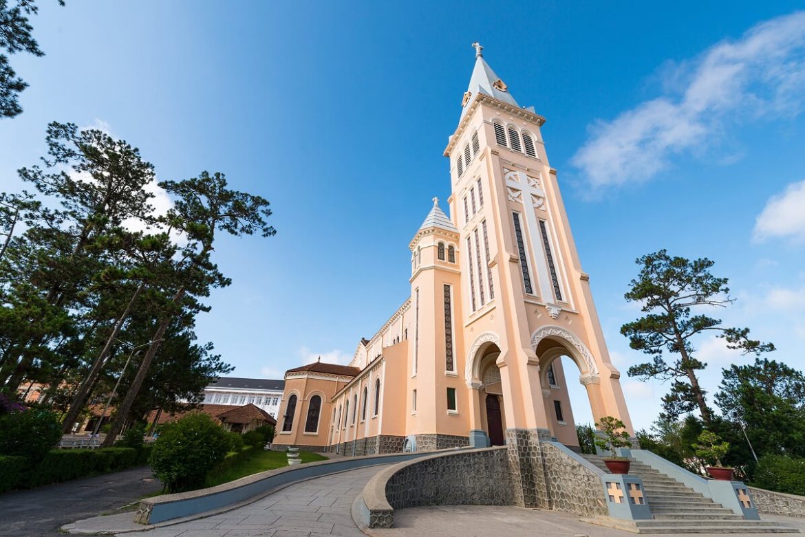 Catedral Domaine de Marie dalat vietnam