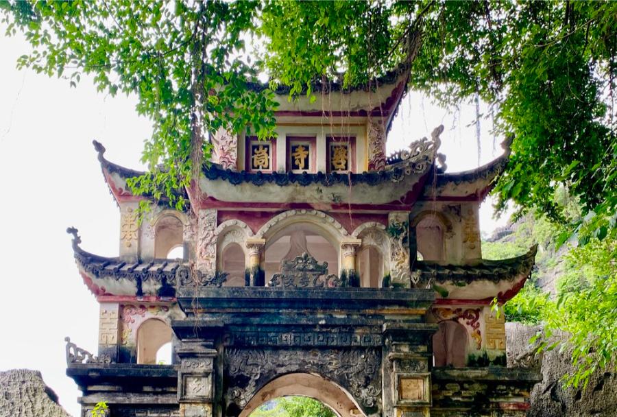 bich dong pagoda