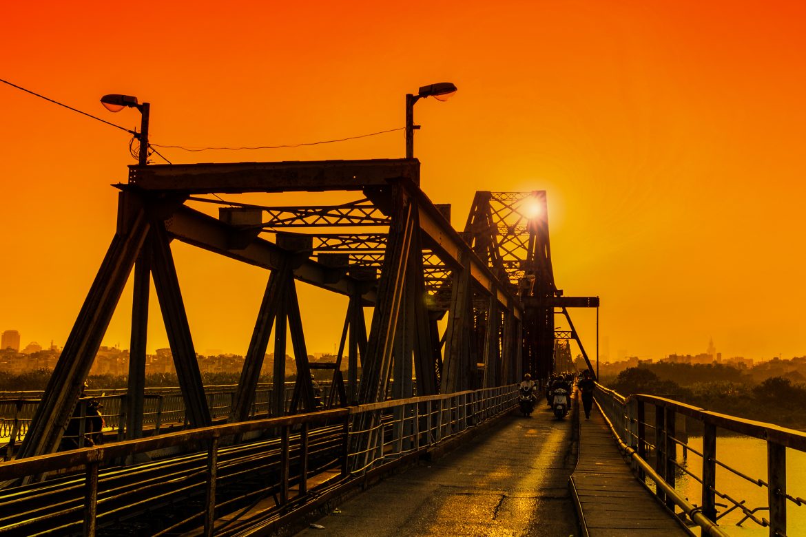 long bien bridge