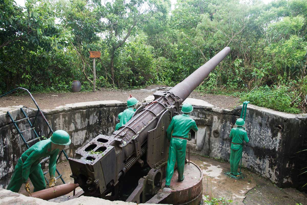 cannon fort cat ba