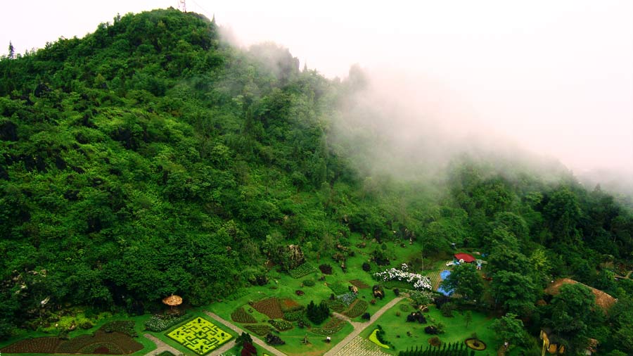 places to see in sapa