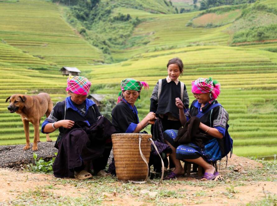 Comunidad étnica hmong en Mu Cang Chai, Vietnam, especialistas en viajes a Vietnam