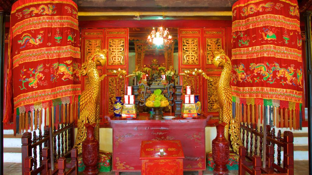ngoc son temple