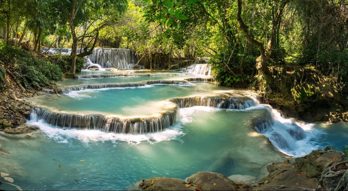 Cataratas Kuang Si - paquetes turísticos de Laos, Cataratas Kuang Si, Lugares para visitar en Laos