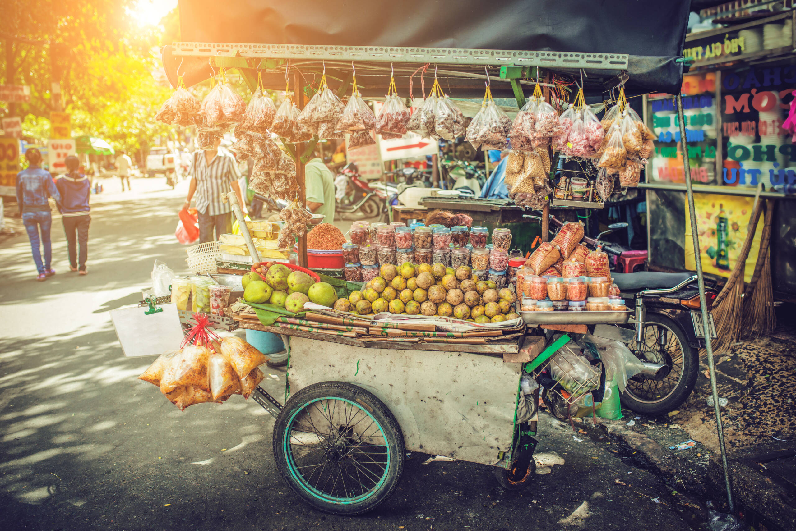 Circuitos por Vietnam y Camboya Del espacio comercial a la experiencia cultural