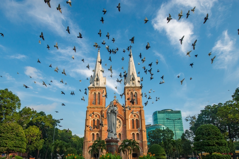 Salida de Ho Chi Minh [D]  