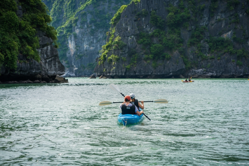 Hanoi - Bahía de Ha Long [D/A/C] 